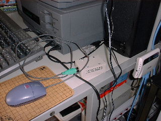 ���w�� PS/2 �}�E�X��ڑ������l�q